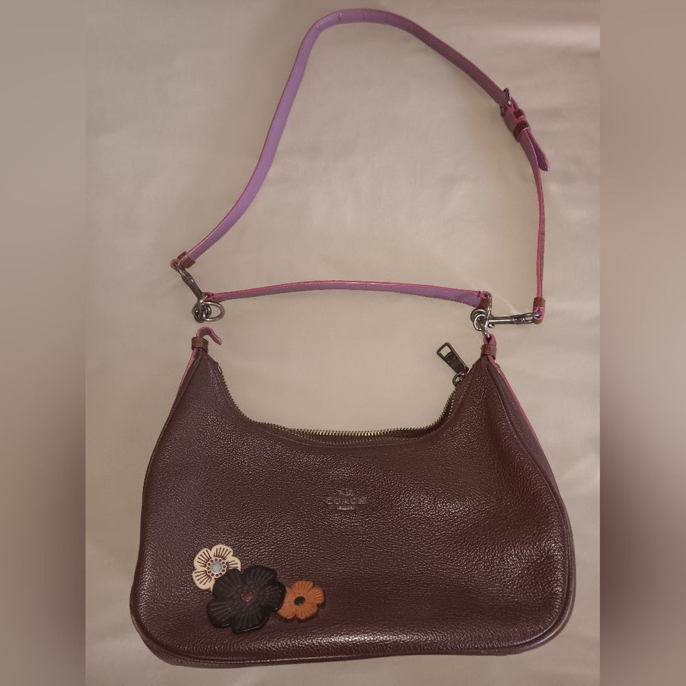 Coach Y2K Style Purse (Broken Strap)